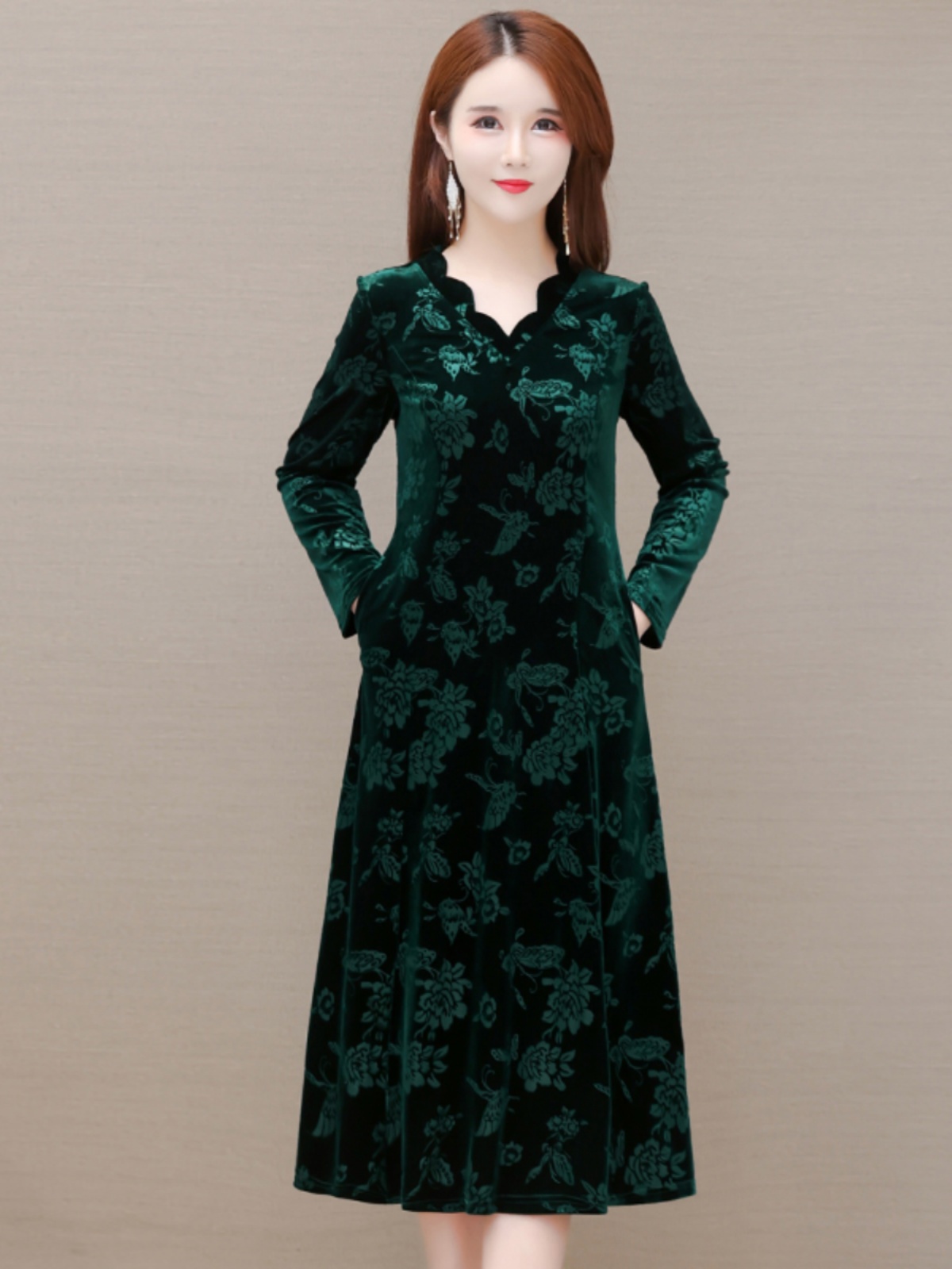 Элегантное бархатное платье с  – обзор и цена Women Fashion Over The Years